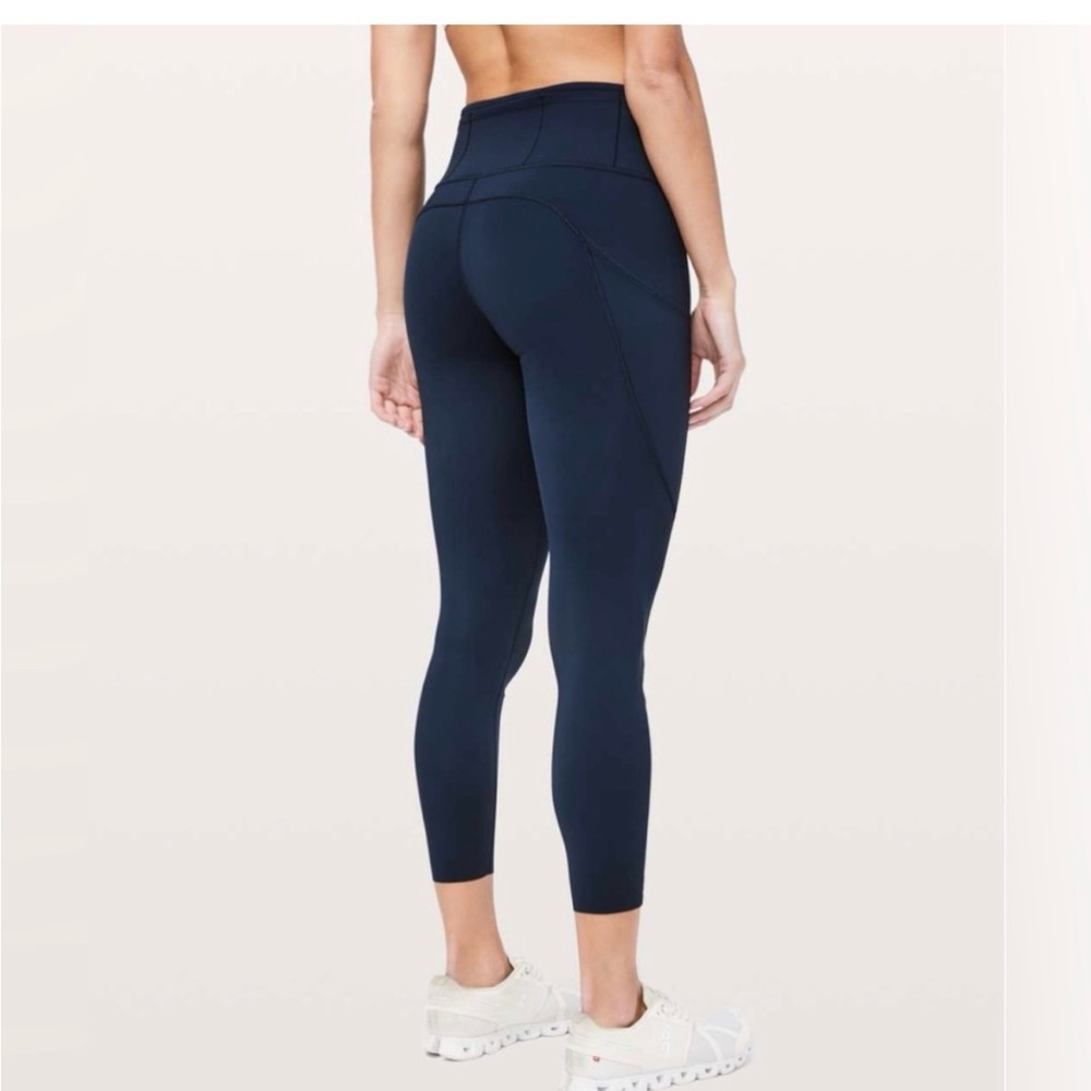 Lululemon Fast and Free 23 inches True Navy